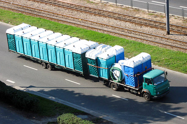Best Porta potty rental near me  in Bourbonnais, IL